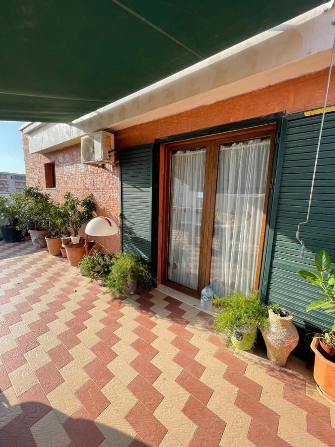 Venus - Cozy With Terrace Apartament *