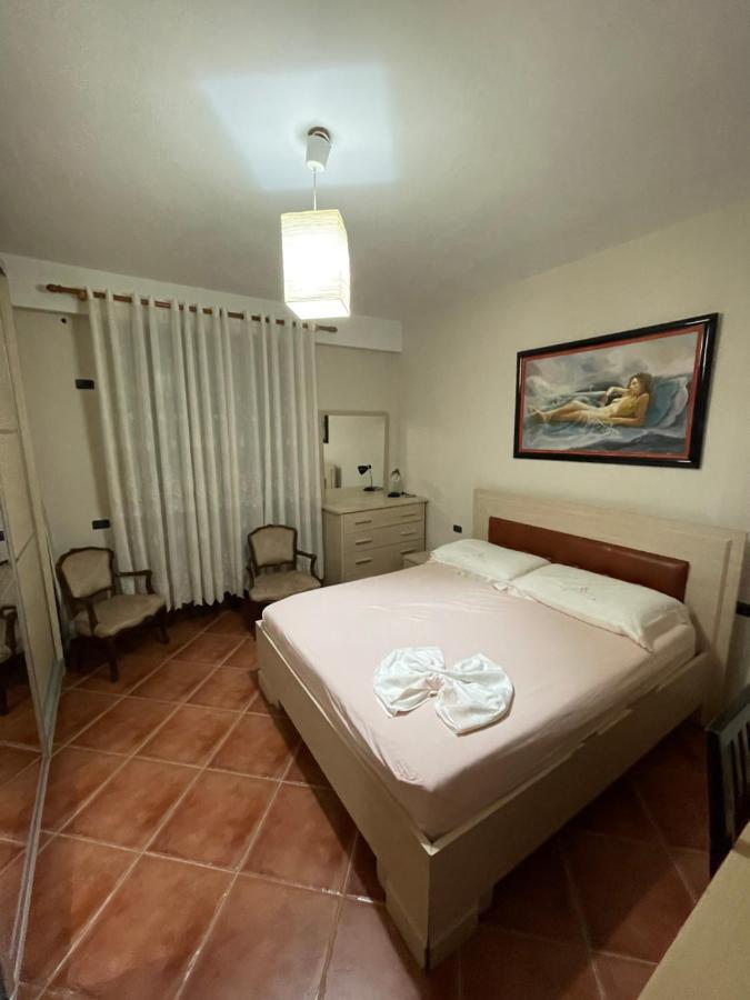 Venus - Cozy With Terrace Apartament *